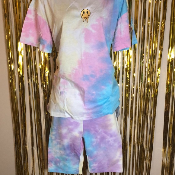 Pastel tie dye smiley boyfriend short sleeve tee - Picture 5 of 5